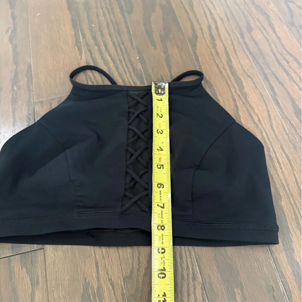 LULULEMON Shoreline Blck Swim Top